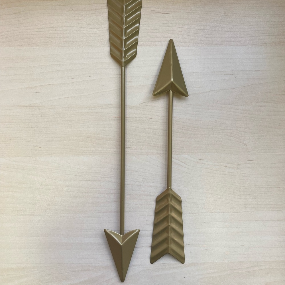 Hobby lobby gold metal arrow Wall Decor